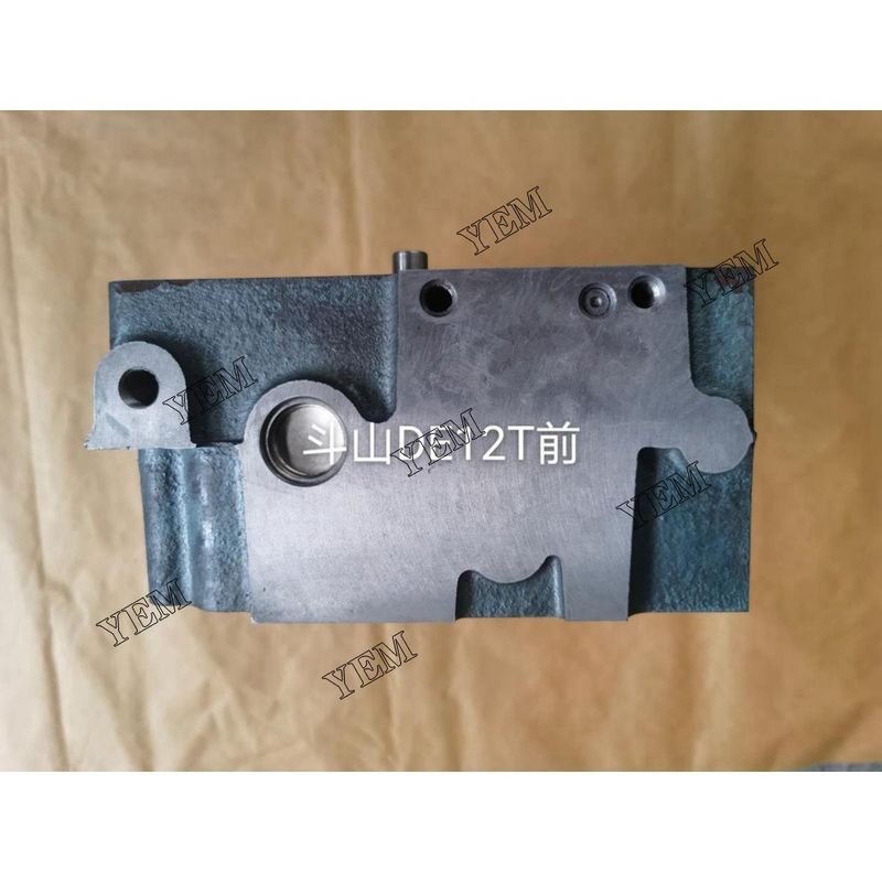 For Doosan DE12 Cylinder Head Engine Parts forklift engine